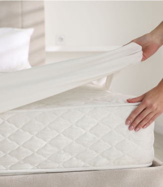 Baumwolle, Satin oder Mikrofaser — welcher Lakenstoff passt zu Ihrem Schlaf? Baumwolle, Satin oder Mikrofaser — welcher Lakenstoff passt zu Ihrem Schlaf?