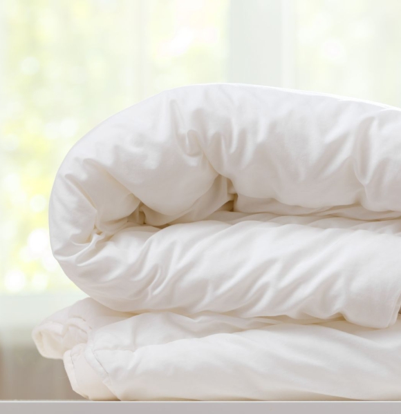Eine Decke für heiße Sommernächte - Komfort und Frische Eine Decke für heiße Sommernächte - Komfort und Frische