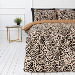Bettwäsche Doppelbett "Roar". Biber Bettwäsche, 200x200 cm, 200x220 cm. Helle beige bettwäsche mit kontrastreichem schwarz-braunem animalprint. Bettwäsche Doppelbett "Roar". Biber Bettwäsche, 200x200 cm, 200x220 cm. Helle beige bettwäsche mit kontrastreichem schwarz-braunem animalprint.