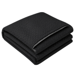 Tagesdecke „Black trapuntino Bedspread“. Tagesdecken, 170x250 cm, 200x250 cm. Beidseitige tagesdecke in schwarz und grau mit feinem muster aus tiefen rechtecken.