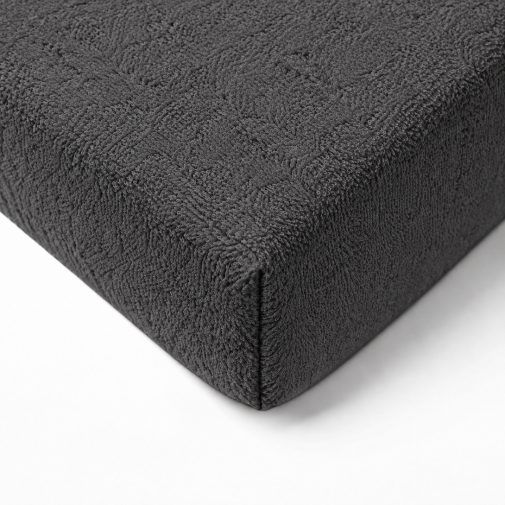 Frottee Spannbettlaken „Dark grey frote“. Spannbettlaken 180x200, 90x200 cm, 135/140x200 cm, 155/160x200 cm, 180x200 cm, 200x220 cm. Stilvolles und robustes graues spannbettlaken, das sich perfekt an die matratze anpasst. Frottee Spannbettlaken „Dark grey frote“. Spannbettlaken 180x200, 90x200 cm, 135/140x200 cm, 155/160x200 cm, 180x200 cm, 200x220 cm. Stilvolles und robustes graues spannbettlaken, das sich perfekt an die matratze anpasst.