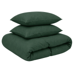 Leinen bettwäsche "Linen Dark Green". Bettwäsche einfarbig, 135/140x200 cm, 150x200 cm, 155/160x200 cm, 180x200 cm, 200x200 cm, 200x220 cm, 220x240 cm. Bett belegt mit dunkelgrüner leinenbettwäsche und zwei kissen in hellem interieur.