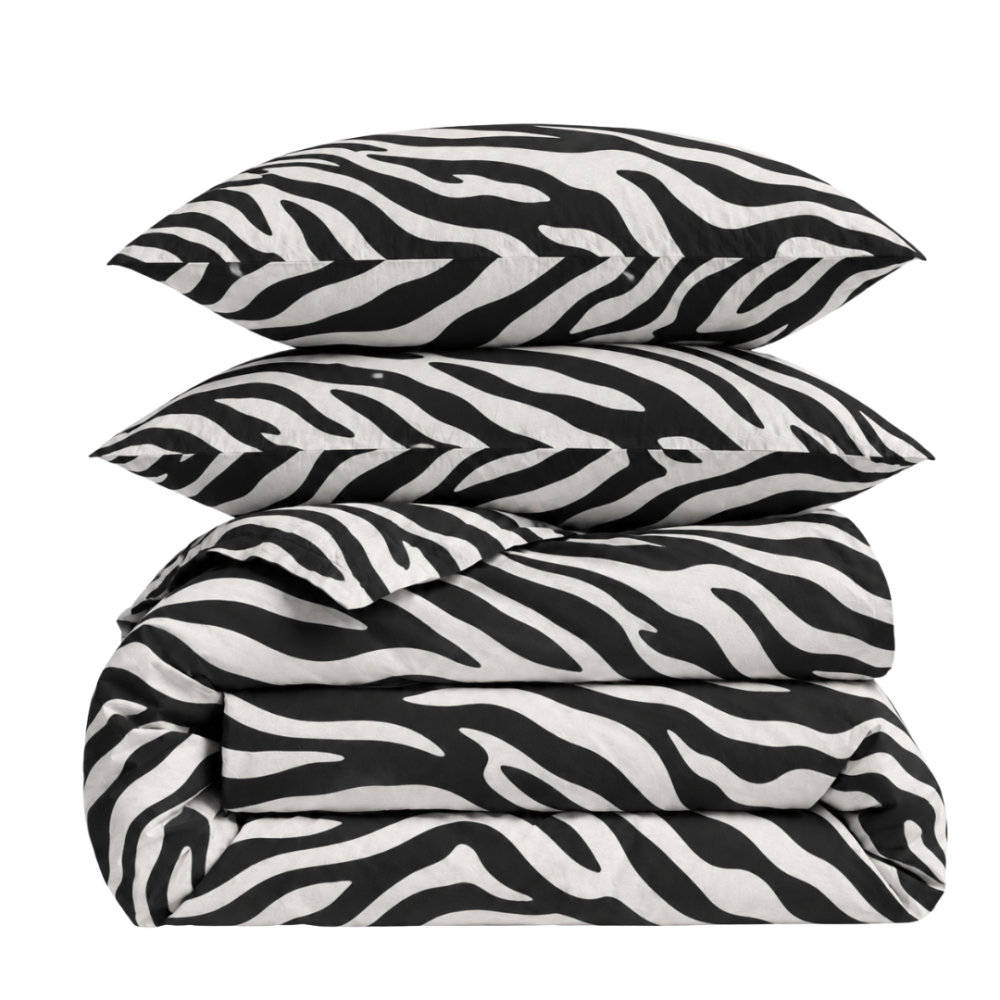 Bettwäsche set "Black Safari". Bettwäsche 155x200, 135/140x200 cm, 150x200 cm, 155/160x200 cm, 180x200 cm, 200x200 cm, 200x220 cm, 220x240 cm. Schwarz-weißes bettwäsche-set mit markantem zebra-dessin Bettwäsche set "Black Safari". Bettwäsche 155x200, 135/140x200 cm, 150x200 cm, 155/160x200 cm, 180x200 cm, 200x200 cm, 200x220 cm, 220x240 cm. Schwarz-weißes bettwäsche-set mit markantem zebra-dessin