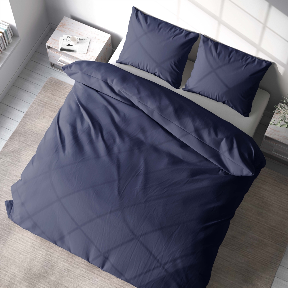 Bettwäsche set "Deep cobalt". Bettwäsche für Hotels, 135/140x200 cm, 200x200 cm, 200x220 cm. Luxuriöses marineblaues bettwäscheset für einen gemütlichen rückzugsort.