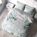 Bettwäsche set "Elysian". Bettwäsche Baumwolle, 135/140x200 cm, 200x200 cm, 200x220 cm. Schicke weiße bettwäsche mit schönen, auffälligen hellblauen blumen.