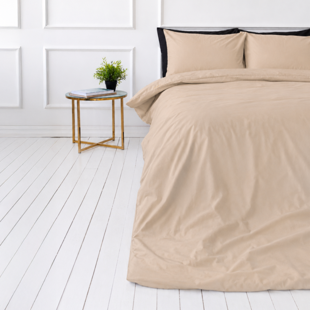 Bettwäsche set "Frappe". Beige Bettwäsche, 135/140x200 cm, 150x200 cm, 155/160x200 cm, 180x200 cm, 200x200 cm, 200x220 cm, 220x240 cm. Dieses bettwäsche-set zeichnet sich durch einen subtilen braun-cremefarbenen ton aus, der dem schlafzimmer wärme und gemütlichkeit verleiht.