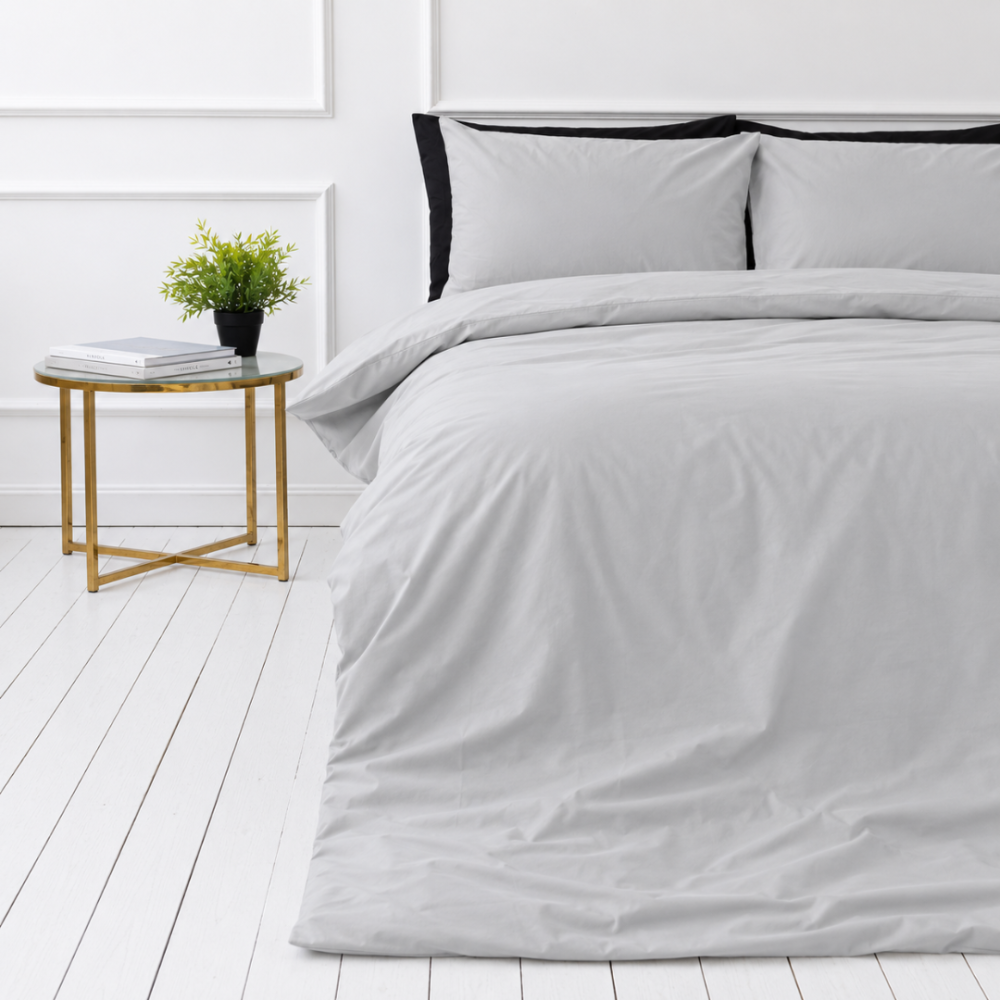 Bettwäsche set „Gray morn“. Bettwäsche einfarbig, 135/140x200 cm, 150x200 cm, 155/160x200 cm, 180x200 cm, 200x200 cm, 200x220 cm, 220x240 cm. Hell-silbergraues bettwäsche-set mit einheitlichem muster Bettwäsche set „Gray morn“. Bettwäsche einfarbig, 135/140x200 cm, 150x200 cm, 155/160x200 cm, 180x200 cm, 200x200 cm, 200x220 cm, 220x240 cm. Hell-silbergraues bettwäsche-set mit einheitlichem muster