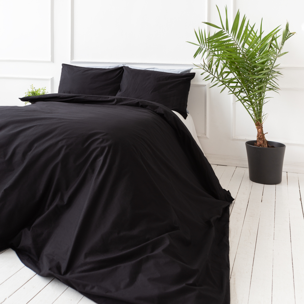 Bettwäsche set "Ozai". Bettwäsche für Hotels, 135/140x200 cm, 200x200 cm, 200x220 cm, 220x240 cm. Klassisches schwarzes bettwäscheset, perfekt für einen zeitlosen look im schlafzimmer.