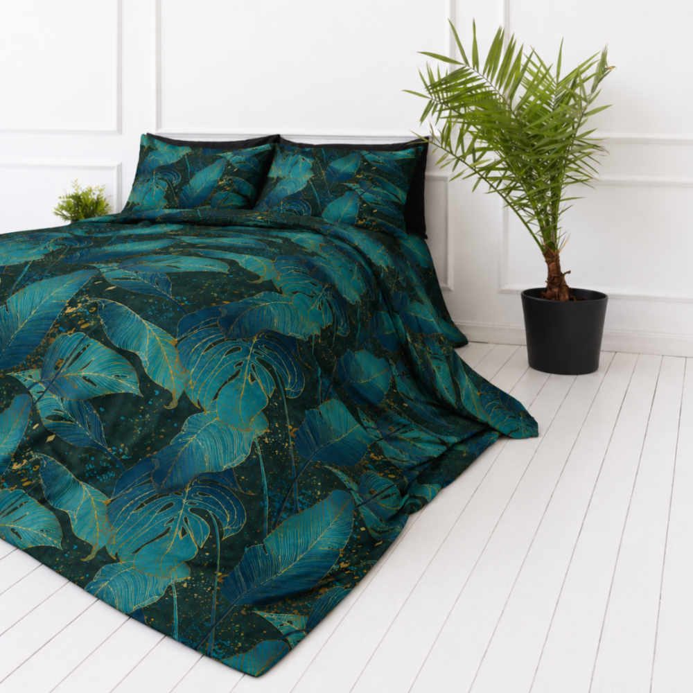 Bettwäsche set „Luminare“. Bettwäsche 155x200, 135/140x200 cm, 150x200 cm, 155/160x200 cm, 180x200 cm, 200x200 cm, 200x220 cm, 220x240 cm. Smaragdfarbene bettwäsche mit großflächigen blaugrünen blättern. Bettwäsche set „Luminare“. Bettwäsche 155x200, 135/140x200 cm, 150x200 cm, 155/160x200 cm, 180x200 cm, 200x200 cm, 200x220 cm, 220x240 cm. Smaragdfarbene bettwäsche mit großflächigen blaugrünen blättern.