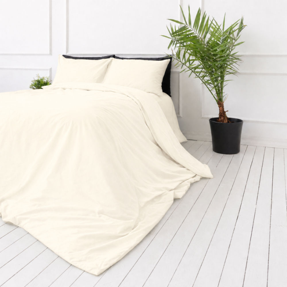 Bettwäsche set "Pale Vanilla". Bettwäsche einfarbig, 135/140x200 cm, 150x200 cm, 155/160x200 cm, 180x200 cm, 200x200 cm, 200x220 cm, 220x240 cm. Sanftes cremefarbenes bettwäsche-set ohne muster. Bettwäsche set "Pale Vanilla". Bettwäsche einfarbig, 135/140x200 cm, 150x200 cm, 155/160x200 cm, 180x200 cm, 200x200 cm, 200x220 cm, 220x240 cm. Sanftes cremefarbenes bettwäsche-set ohne muster.