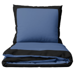Bettwäsche set "Squared Marine". Bettwäsche 200x220, 200x220 cm. Atemberaubende dunkelblaue bettwäsche, umrahmt von kräftigen schwarzen linien, die einen fesselnden und eleganten look erzeugen.