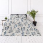 Bettwäsche set "Toile De Jouy Classic". Graue Bettwäsche, 135/140x200 cm, 200x200 cm, 200x220 cm. Das design wird ergänzt durch weiße pflanzenmotive, in denen baum-silhouetten und dekorative elemente ineinanderfließen und dem muster leichtigkeit verleihen. Bettwäsche set "Toile De Jouy Classic". Graue Bettwäsche, 135/140x200 cm, 200x200 cm, 200x220 cm. Das design wird ergänzt durch weiße pflanzenmotive, in denen baum-silhouetten und dekorative elemente ineinanderfließen und dem muster leichtigkeit verleihen.