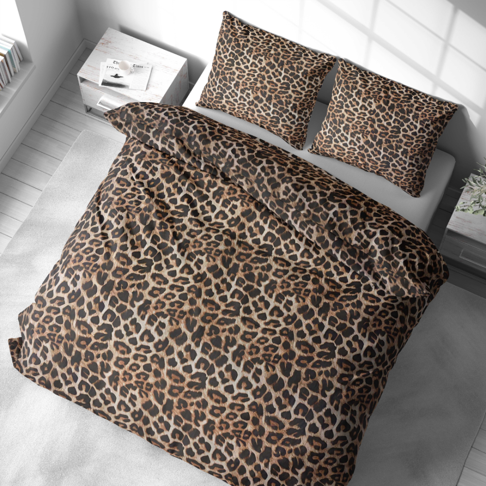 Bettwäsche set "Wild Style". Bettwäsche 140x200, 135/140x200 cm, 155/160x200 cm, 200x200 cm, 200x220 cm, 220x240 cm. Einzigartiges und verspieltes leopardenmuster, das dem raum ein gefühl von luxus und exotik verleiht.