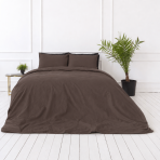Perkal Bettwäsche „Brown Percale“. Bettwäsche 150x200, 135/140x200 cm, 155x220 cm, 160x200 cm, 180x200 cm, 200x200 cm, 200x220 cm, 220x240 cm. Deckenbezug in dunklem braun ohne dekorative elemente. Perkal Bettwäsche „Brown Percale“. Bettwäsche 150x200, 135/140x200 cm, 155x220 cm, 160x200 cm, 180x200 cm, 200x200 cm, 200x220 cm, 220x240 cm. Deckenbezug in dunklem braun ohne dekorative elemente.