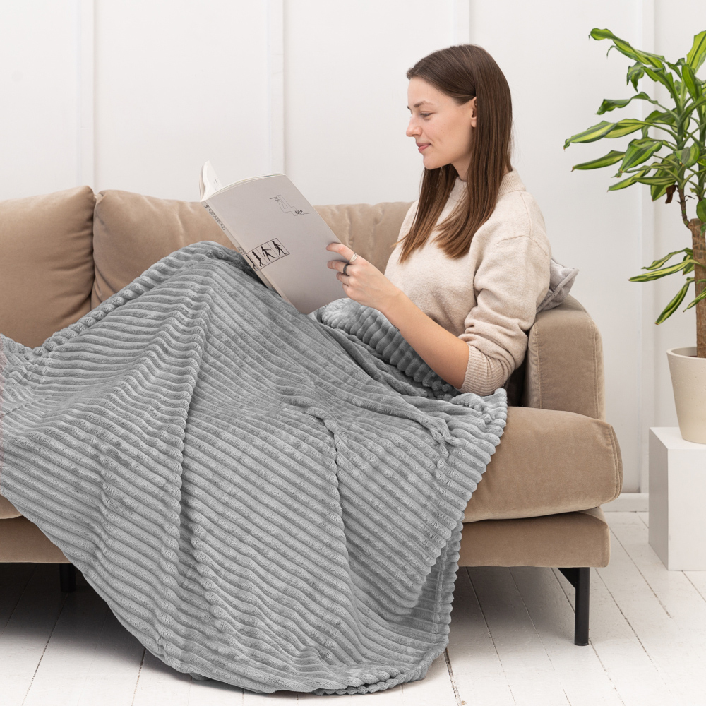 Decke „Steel Tint fleece blanket“. Tagesdecken, 200x220 cm