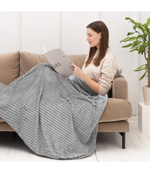 Decke „Steel Tint fleece blanket“. Tagesdecken