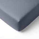 Satin Spannbettlaken „Tradewinds Sateen“. Spannbettlaken 160x200, 90x200 cm, 135/140x200 cm, 160x200 cm, 180x200 cm. Spannleintuch in dezentem blau mit einem sanften graustich. Satin Spannbettlaken „Tradewinds Sateen“. Spannbettlaken 160x200, 90x200 cm, 135/140x200 cm, 160x200 cm, 180x200 cm. Spannleintuch in dezentem blau mit einem sanften graustich.