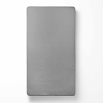 Satin Spannbettlaken „Silver glow“. Spannbettlaken 90x200, 90x200 cm, 135/140x200 cm, 155/160x200 cm, 180x200 cm. Luxuriöses silbernes bettlaken, das einen hauch von eleganz und raffinesse hinzufügt.
