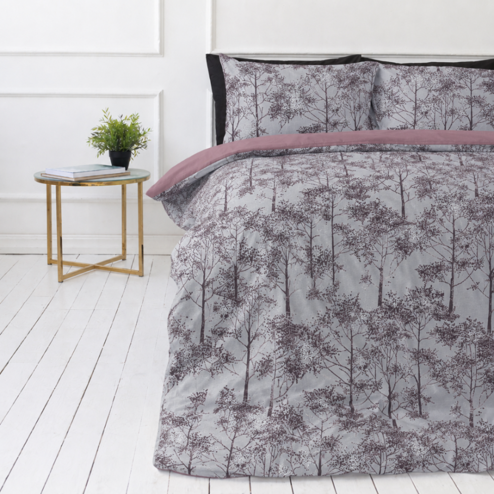 Premium satin bettwäsche set "Silent Grove". Bettwäsche 135x200, 135/140x200 cm, 200x200 cm, 200x220 cm. Bettwäsche im sanften, naturinspirierten waldmotiv. Premium satin bettwäsche set "Silent Grove". Bettwäsche 135x200, 135/140x200 cm, 200x200 cm, 200x220 cm. Bettwäsche im sanften, naturinspirierten waldmotiv.