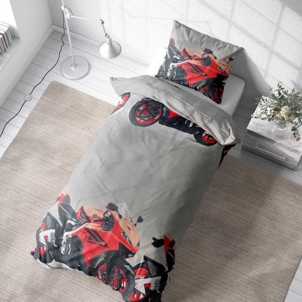 Kinderbettwäsche set "Motorbike". Kinderbettwäsche, 135/140x200 cm. Modernes graues bettwäscheset mit großen roten motorrädern, die einen lebendigen und energiegeladenen touch verleihen.