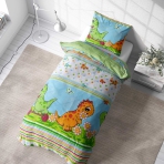 Bettwäsche ”Dino”. Babybettwäsche, 100x140 cm. Hellgrüne bettwäsche mit verspielten grünen und orangefarbenen dinosauriermustern, die jedem kinderzimmer eine lustige und gemütliche note verleihen.