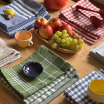 Küchentücher „Farmhouse Kitchen Towel“. Geschirrtücher. Salbeigrünes geschirrtuch mit markanten weißen linien