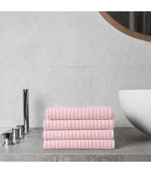 Badetuch „Pink Lines“