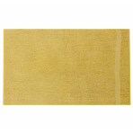 Badetuch „Yellow Economic Towel“. Badetücher, 60x35 cm, 100x45 cm. Leuchtend gelbes handtuch im minimalistischen badezimmer